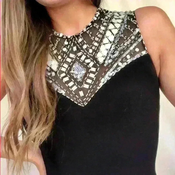 Long rhinestone top black evening gown - Picture 14 of 14